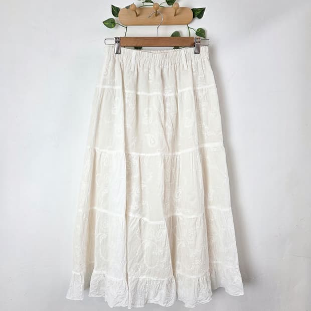 퓨어 자수 캉캉 롱스커트