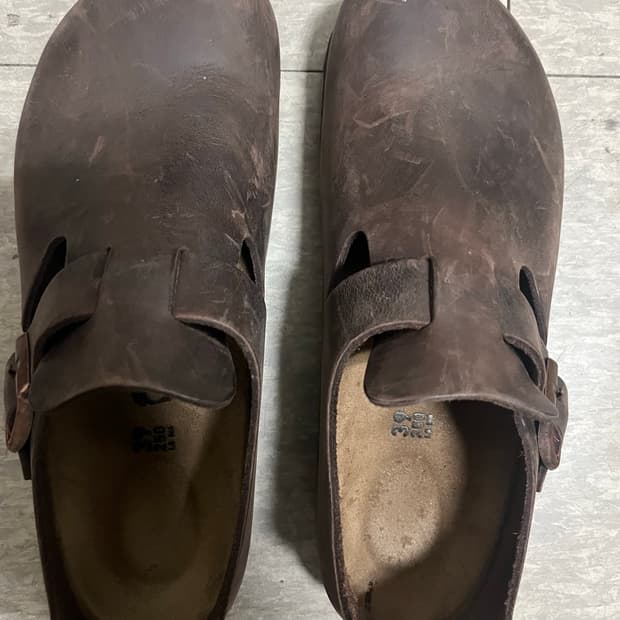 버켄스탁 런던 오일드 레더 하바나