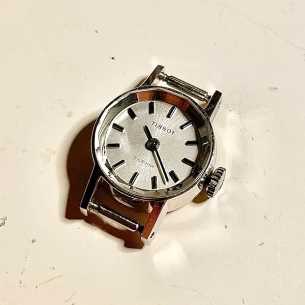 1970년대 빈티지 티쏘 사파이어 수동 시계 엔틱 여성용 TISSOT