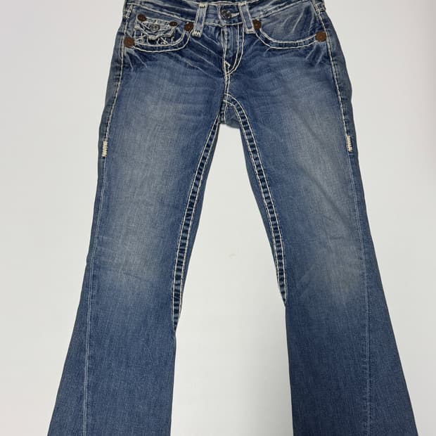 트루릴리전 조이 로우 라이즈 부츠컷 데님팬츠 32인치