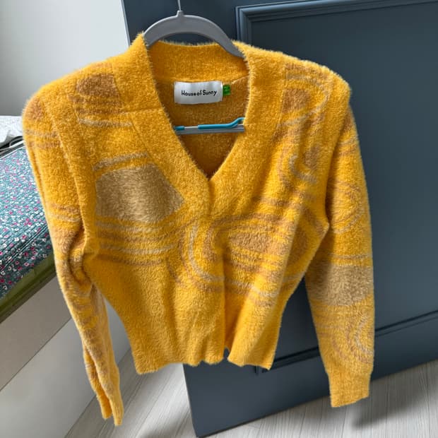 하우스 오브 써니 니트