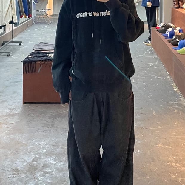 디스이즈네버댓 미드로고 블랙 후드티 H1202