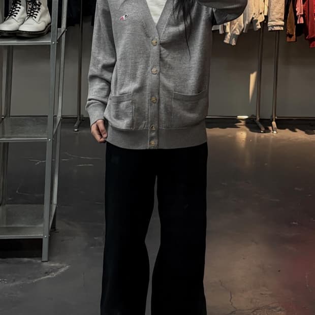 메종키츠네 폭스패치 그레이 가디건 A3590