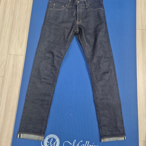 유니클로 셀비지 데님 31인치 (새상품급)