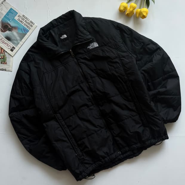 노스페이스 블랙 경량 패딩 점퍼