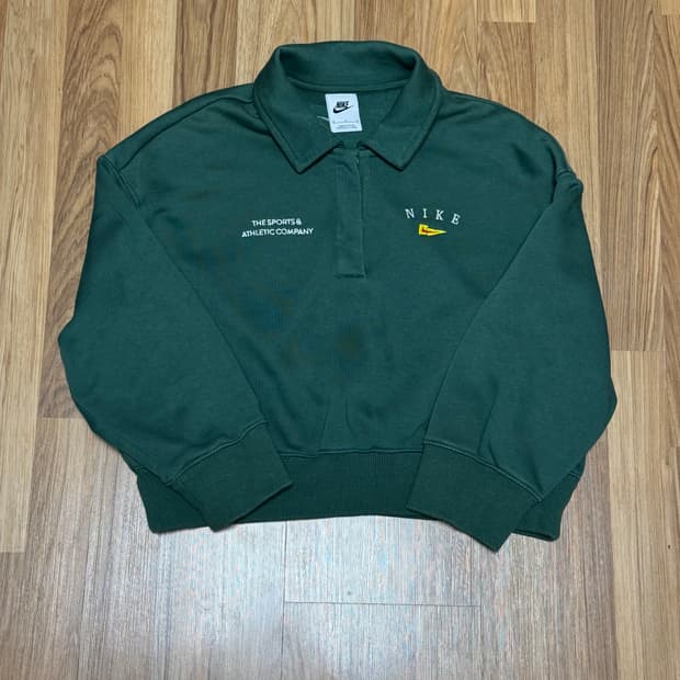 나이키 크롭 맨투맨