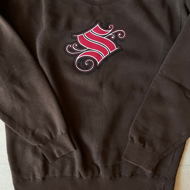 빈티지 00s 스투시 스웨트셔츠 브라운