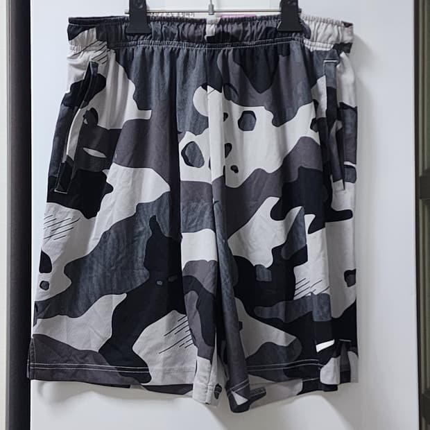 나이키 남성 카모 반바지 XL