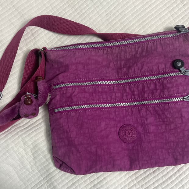 키플링 크로스백