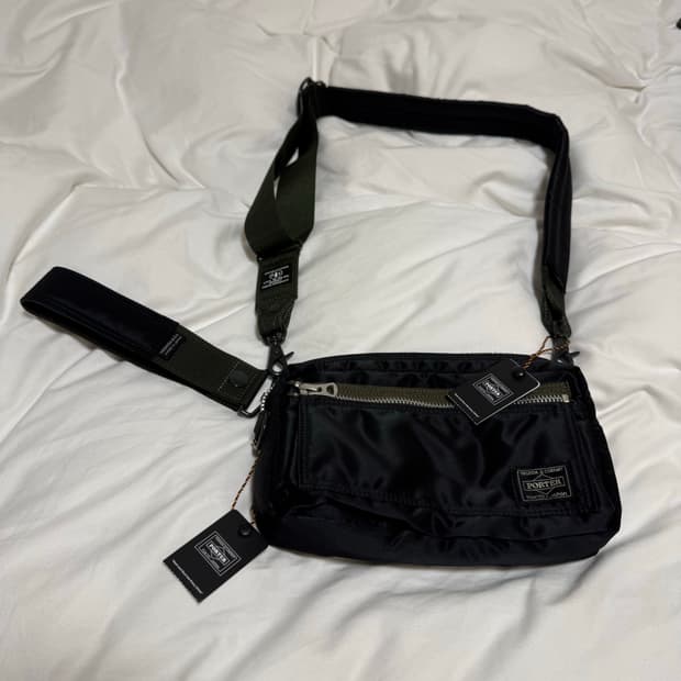 포터 한정판 숄더백 완전 새상품 풀구성 판매합니다
