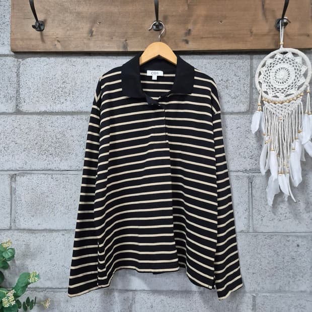  COS 릴랙스 박시 스트라이프 롱슬리브 폴로셔츠