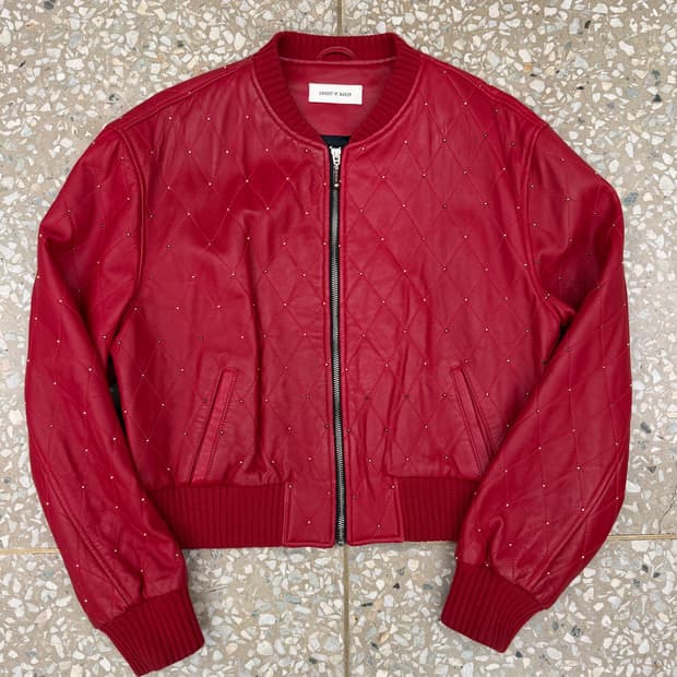 어네스트 더블유 베이커 퀼팅 스터드 레더 봄버