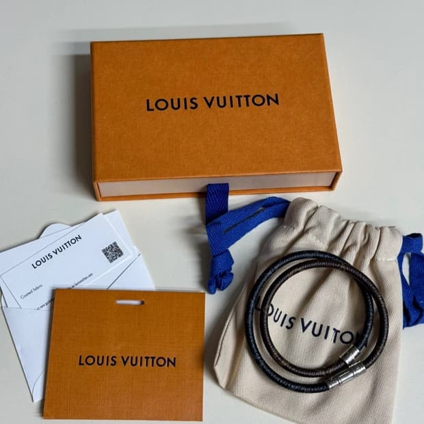 [새상품급/백화점판]루이비통 킵 잇 더블 레더 팔찌