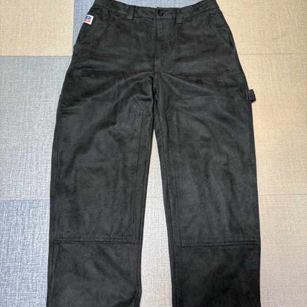 벌스데이수트 스웨이드 더블니 카펜터 차콜