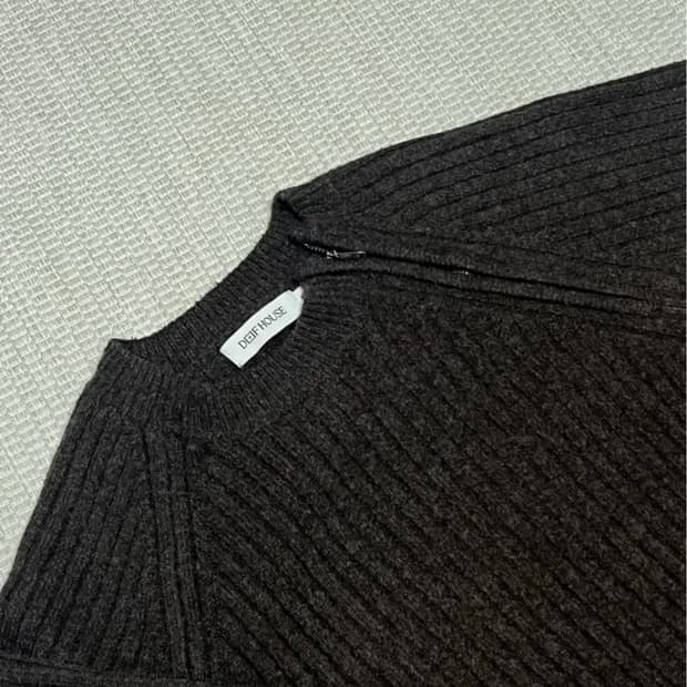 French round knitwear brown M