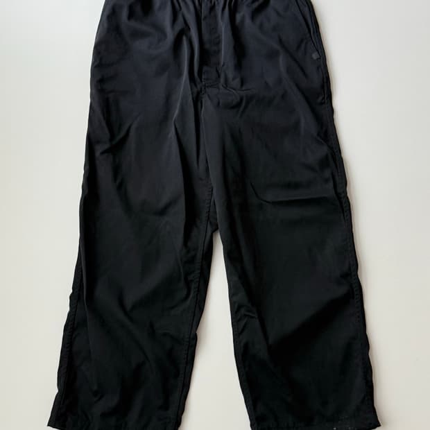 디이와피어39 테크 트윌 이지 트라우저 블랙