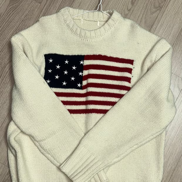 뉴뉴 성조기 아이보리 니트