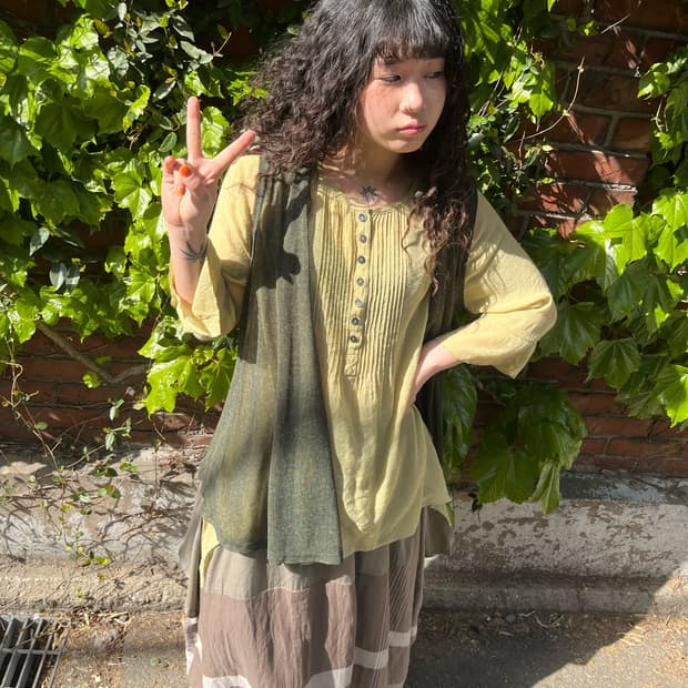 카키 그물 레이어드 베스트