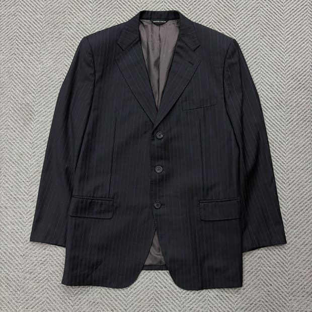 에르메네질로 제냐 스트라이프 블레이저 v2638