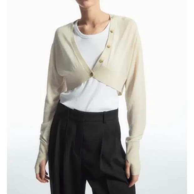 COS 크롭 울 블렌드 가디건  신형