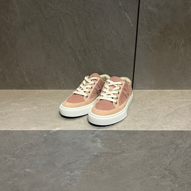 에르메스 로즈 오팔린 딥 스니커즈