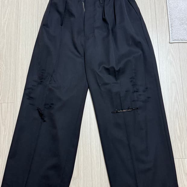 안셀름 울 데미지 와이드 슬랙스 1사이즈