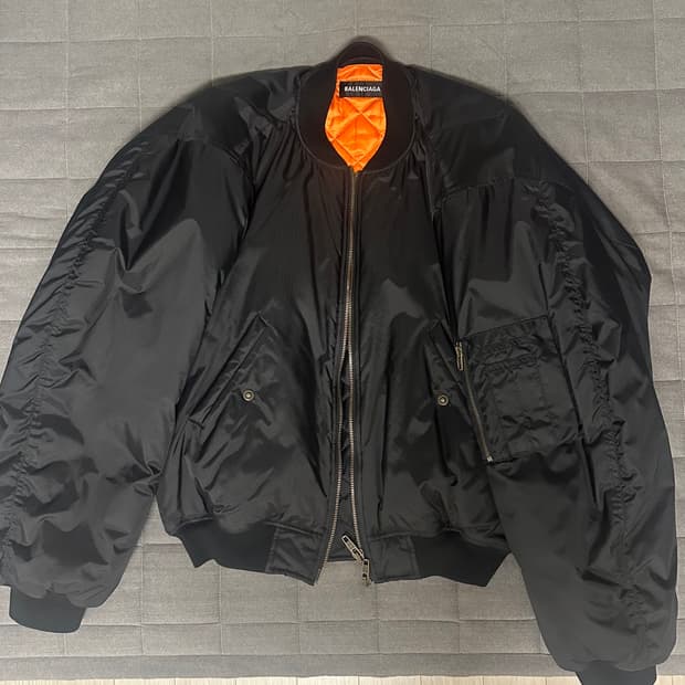 [46] 발렌시아가 스테로이드 봄버