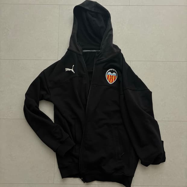 [L] Puma valencia cf hood zipup