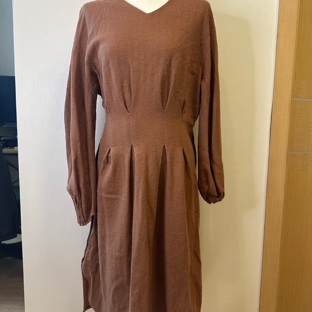 시스템 100%울 원피스