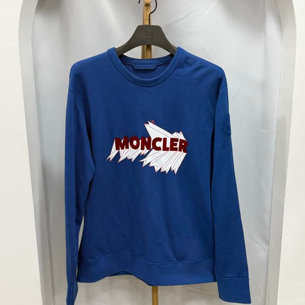 백화점판 몽클레어 로고 맨투맨 XL사이즈