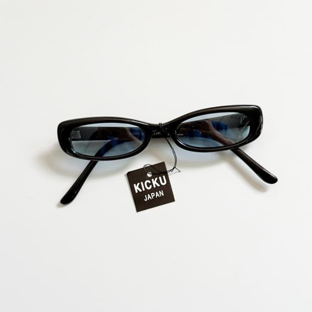 90s KICKU JAPAN 뿔테 캣아이 틴트 빈티지 안경