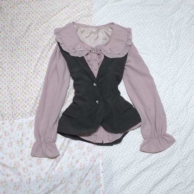 빈티지 에블린 공겜여주 블라우스 로걀 베스트 세트 히메갸루 리즈리사깔
