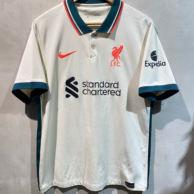 21-22 리버풀 살라 어웨이 유니폼
