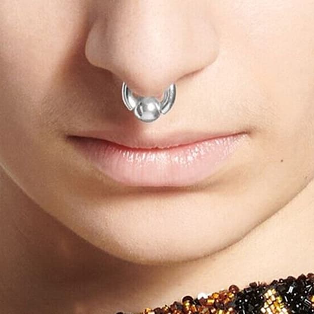 (레어) 발렌시아가 925실버 페이크 코피어싱 백화점 구매