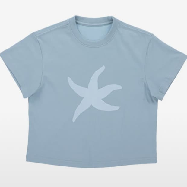 TCM starfish logo crop T (sky blue)