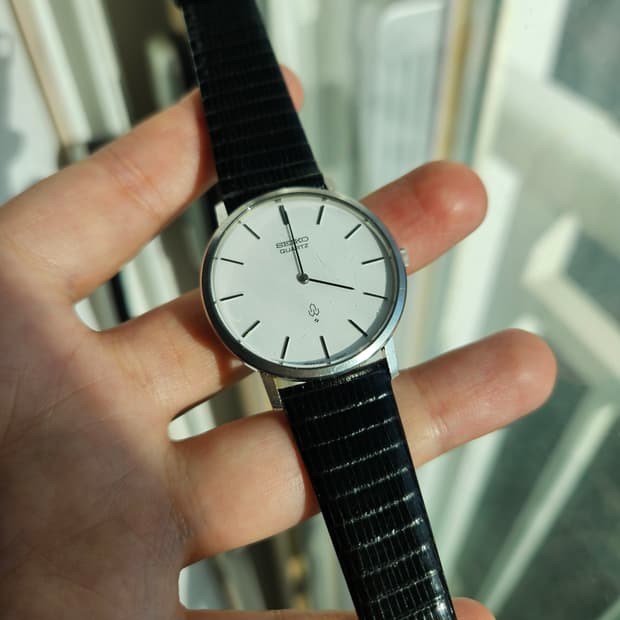 1974s 세이코 샤리오 쿼츠 빈티지 시계