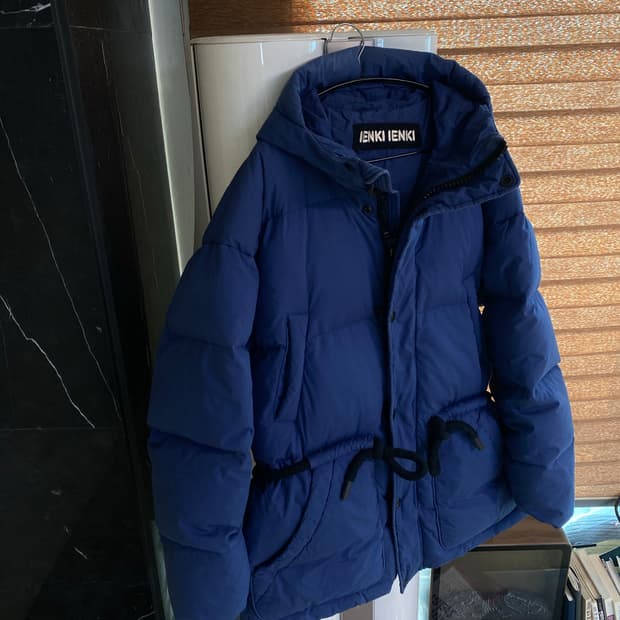 옌키옌키 (IENKI IENKI) 미쉐리 블루인크컬러 구스 푸버패딩