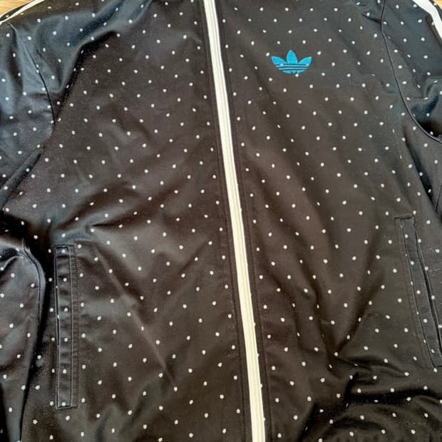 아디다스 땡땡이 져지90