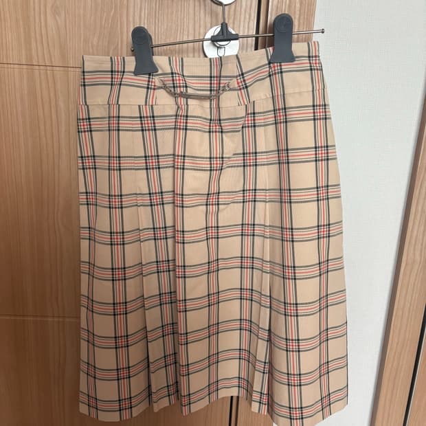 꾸레쥬 체크 미디스커트
