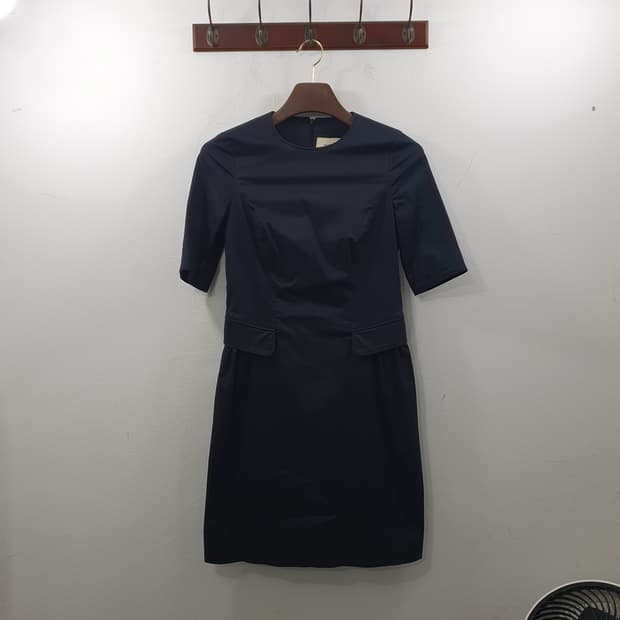 38 버버리 여성 정품 심플 단아한 미디 여름 원피스 블랙