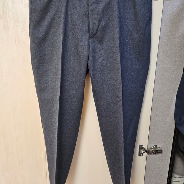 PT01 남성 슬림핏 스트레치 팬츠 차콜그레이 54