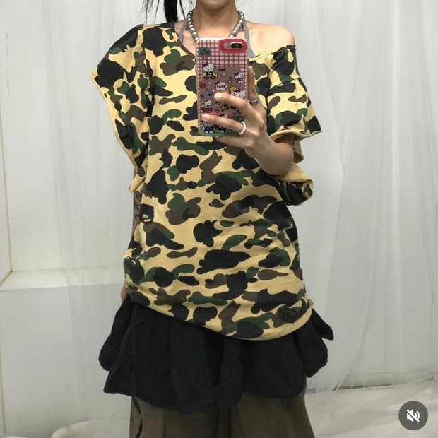 베이프 황계카모 반팔프릴티셔츠