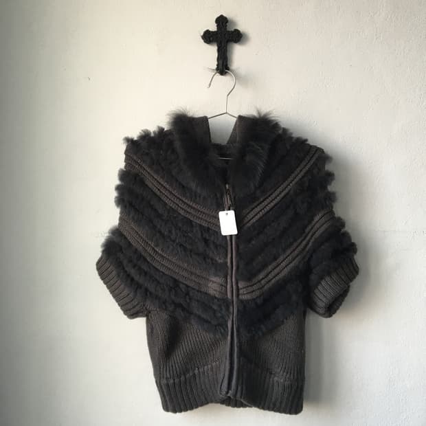 Fur layer hood zip up