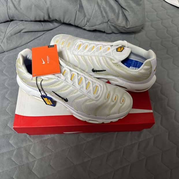 나이키 에어맥스 플러스 SE 프랭크 루디 275