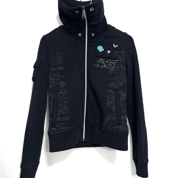 High neck patch zip up