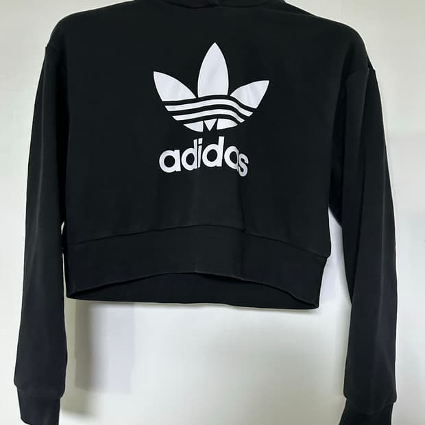 아디다스 블랙 후드티 트레포일 로고