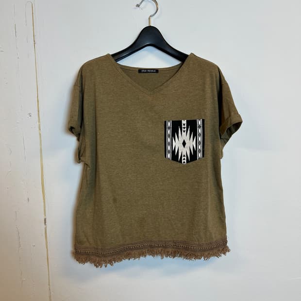 T091 JPN 빈티지 카키 포켓디테일 브이넥 반팔티셔츠 M