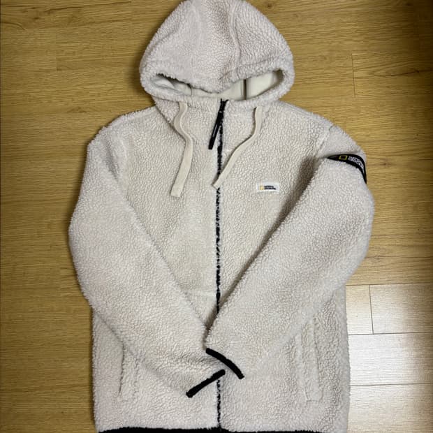 내셔널지오그래픽 뽀글이 후리스(M)(새 상품 급)