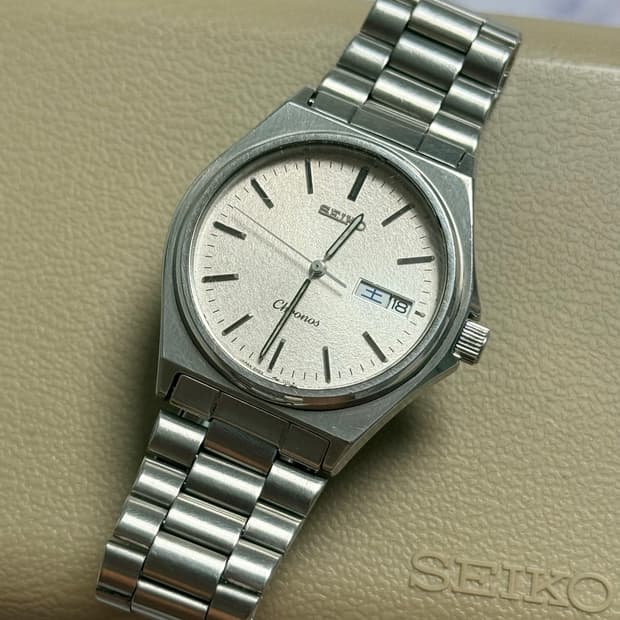 Seiko 세이코 쿼츠 스노우 플레이크 아이보리 워싱Chronos 198