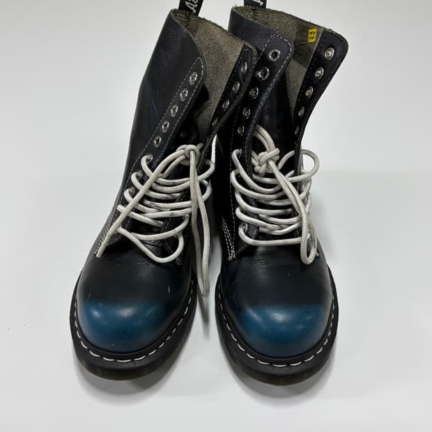 닥터마틴 1919 10홀 블루 블랙